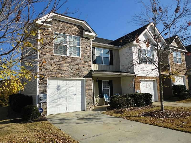 Exterior Front. WELCOME HOME!