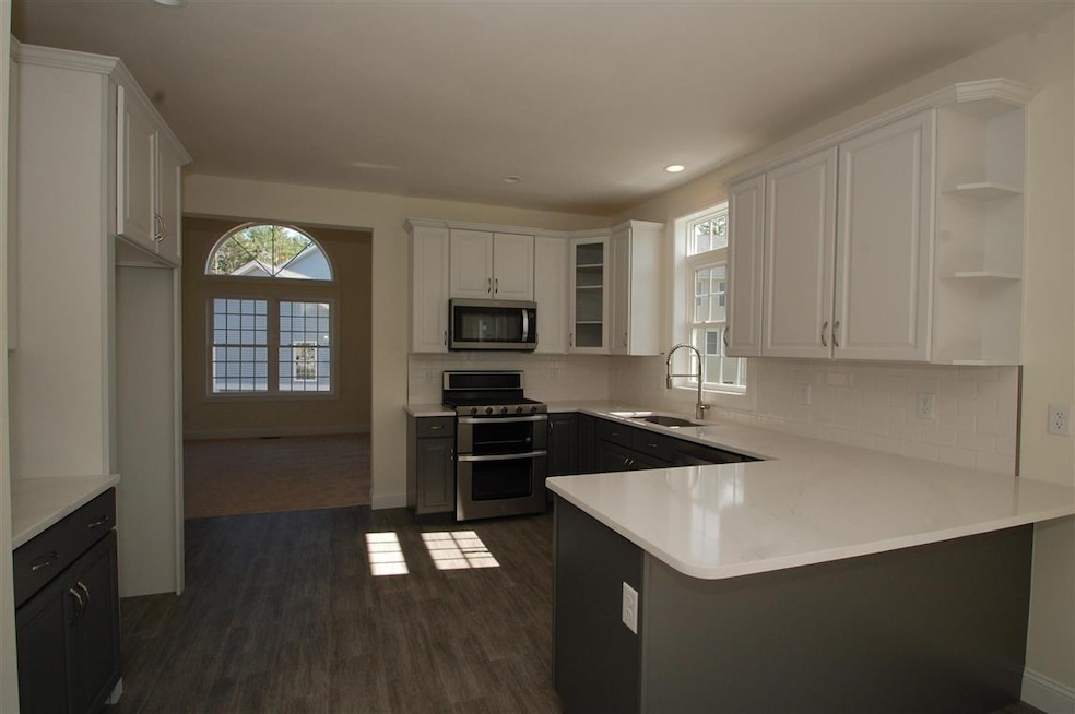 4 Cider Ct unit 39, Merrimack, NH 03054 - photo 1