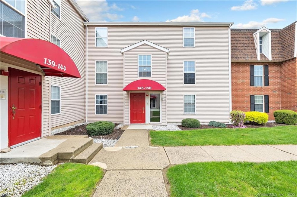 145 Heather Ridge, Shelton, CT 06484 - photo 1