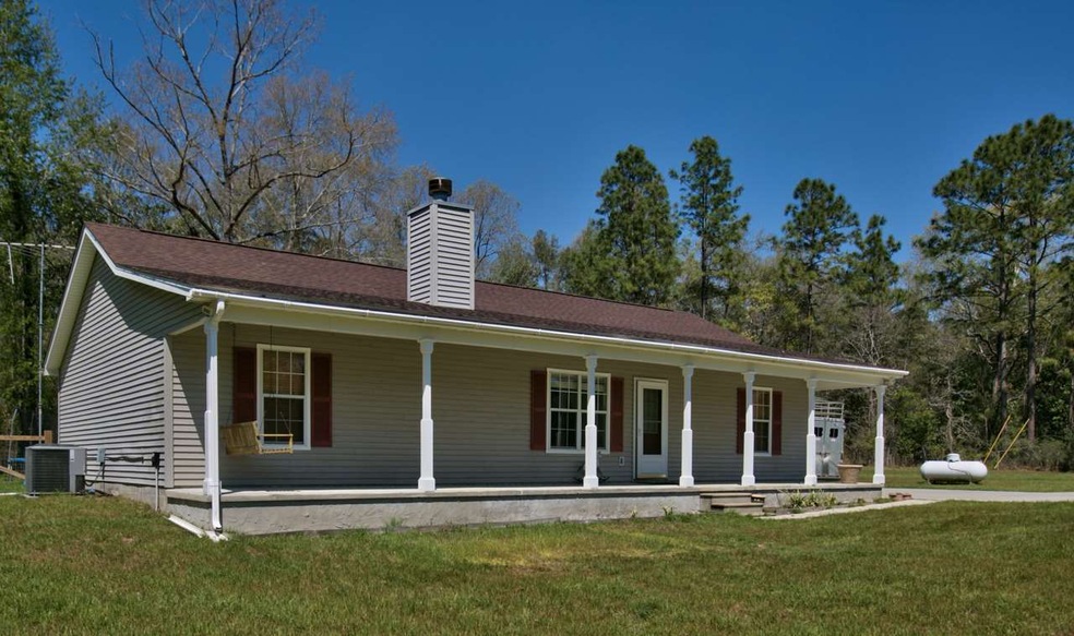 108 Summerwind Cir E, Crawfordville, FL 32327 - photo 1