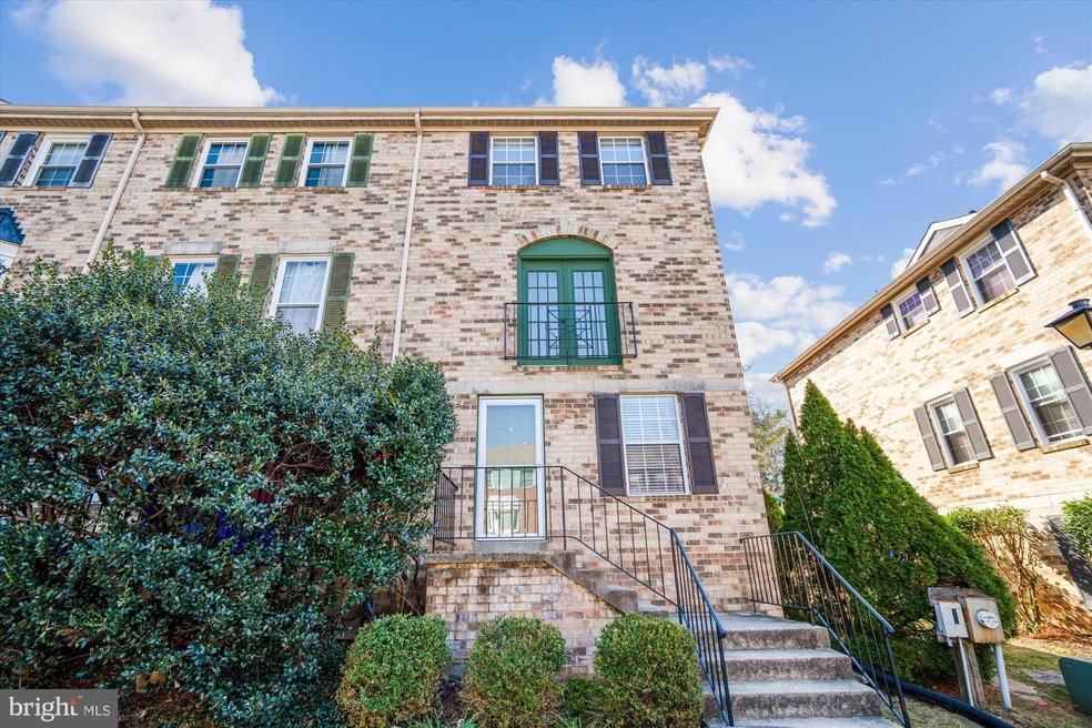 513 Pickwick Village Way, Silver Spring, MD 20901 - photo 1