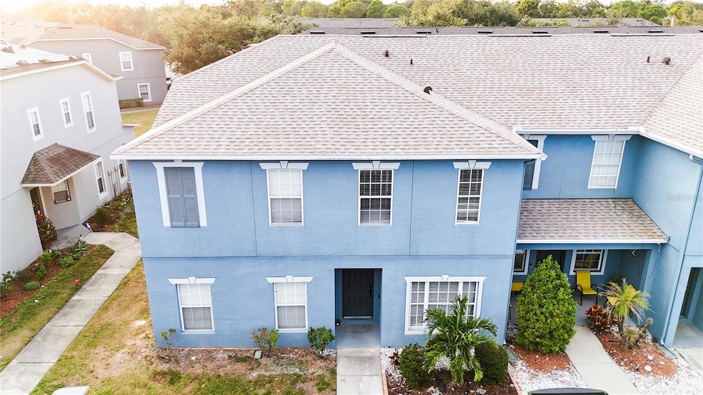 12619 Kings Crossing Dr, Gibsonton, FL 33534 - photo 1