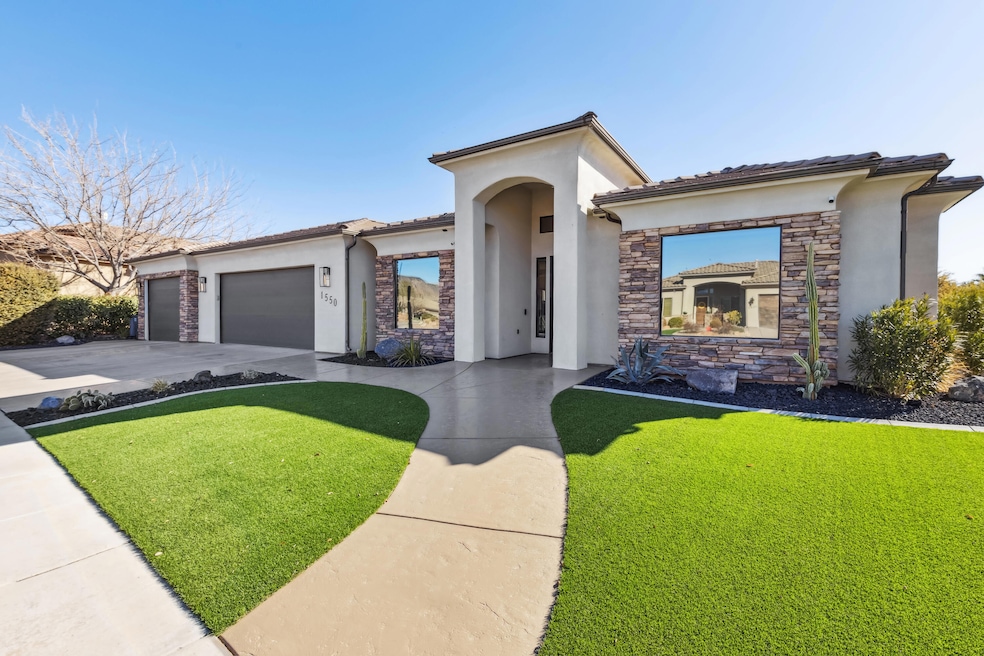 For Sale $1,295,000 • Co-Listing Agent