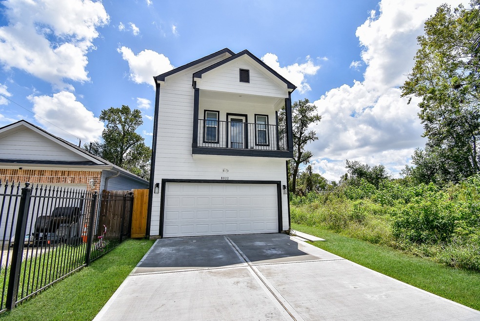 8022 Sealey St, Houston, TX 77088 - photo 1