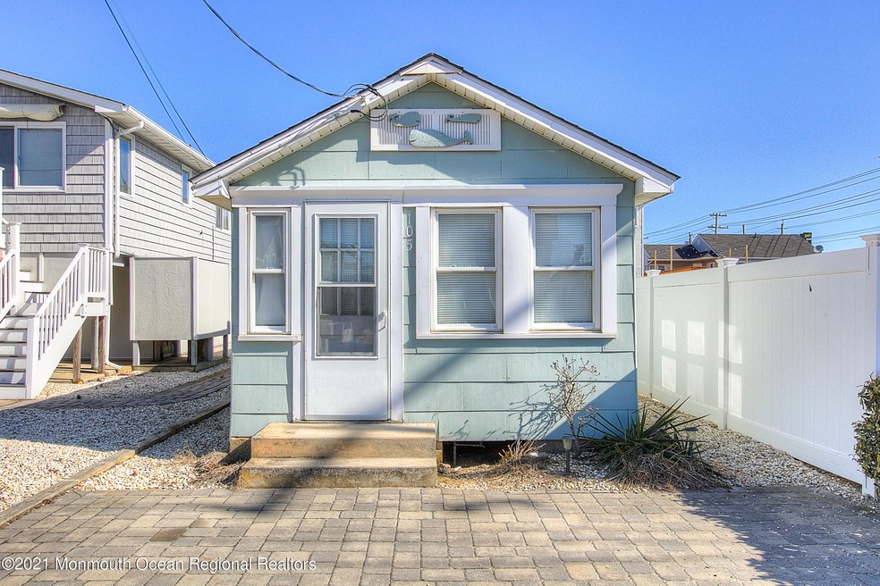 105 W 25th St, Ship Bottom, NJ 08008 - photo 1