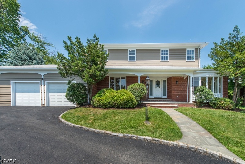 8 Crestview Dr, West Orange, NJ 07052 - photo 1