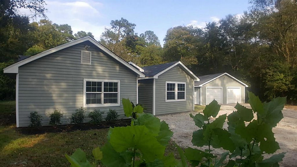 25234 Lady Ellen Dr, Hockley, TX 77447 - photo 1