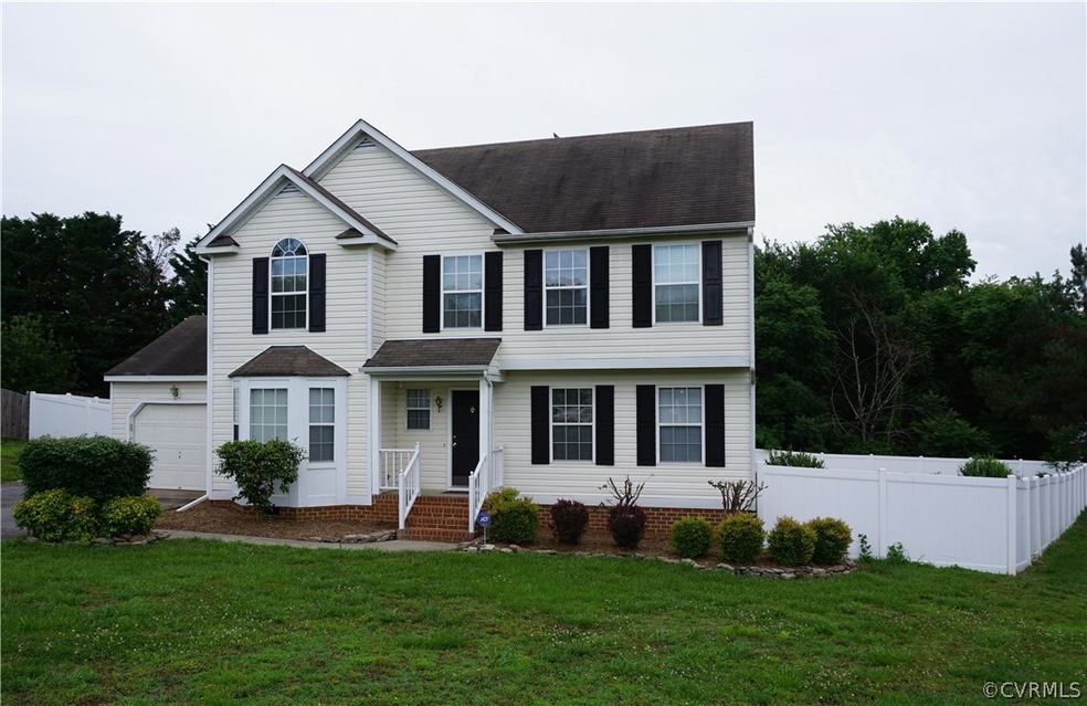 Renovated 4 bed 2.5 bath home with massive back ya