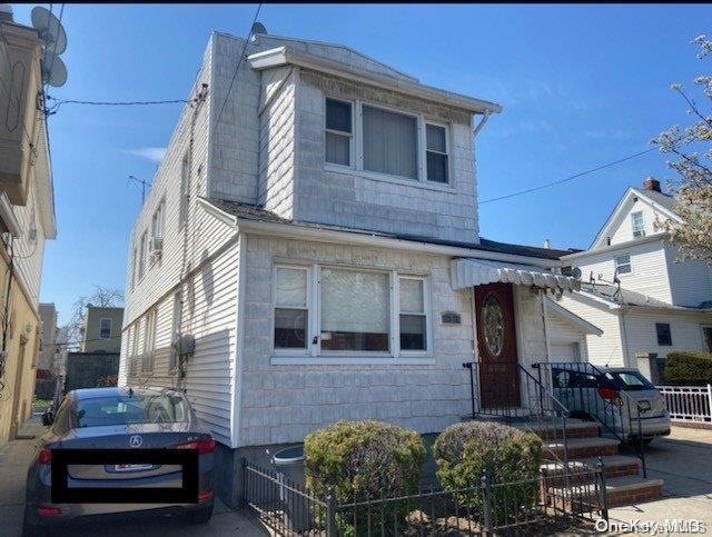 103-12 103rd St, Jamaica, NY 11417 - photo 1