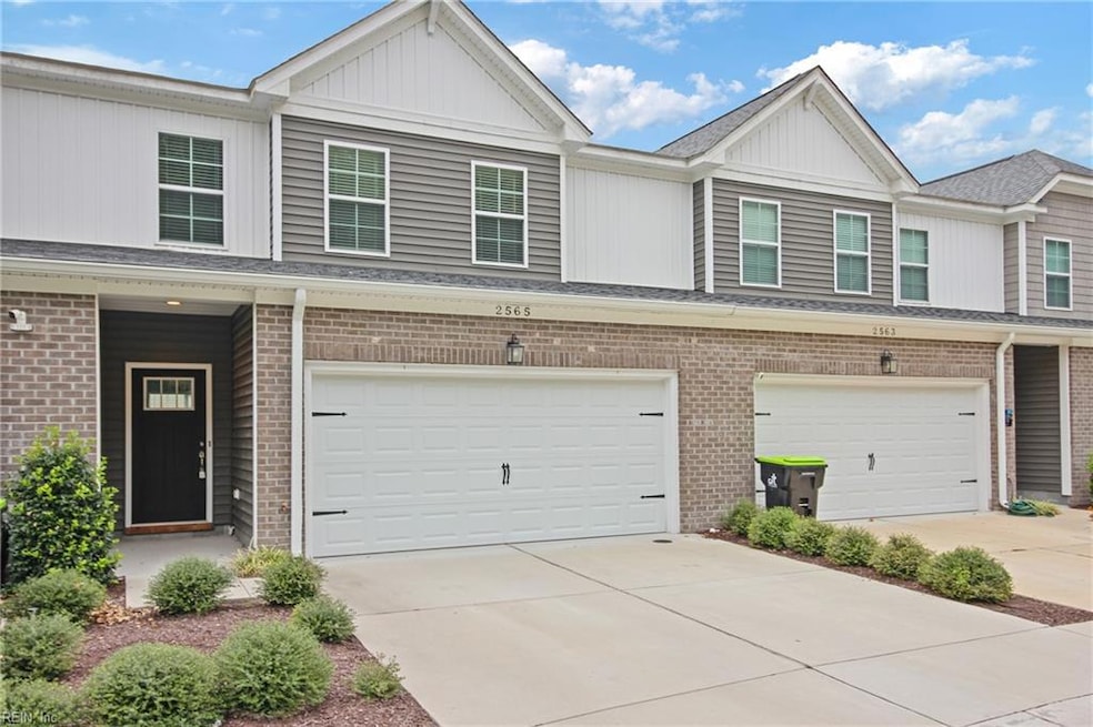 Sold $382,000 • Co-Listing Agent