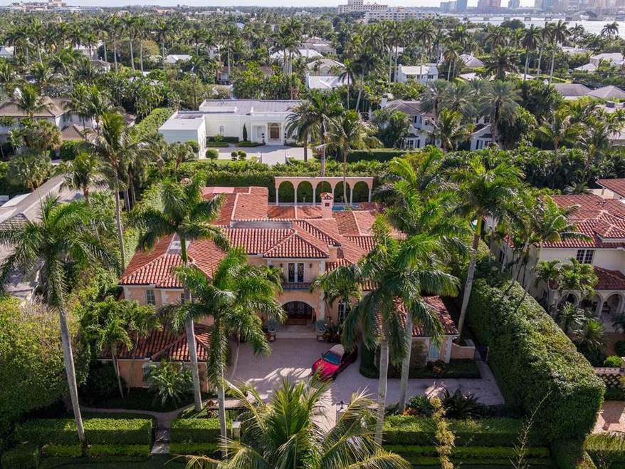 240 Via Las Brisas Palm Beach-large-064-