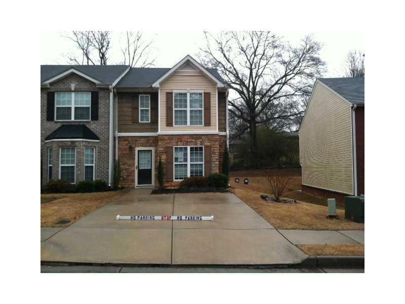 8358 Carlington Ln unit 8358, Jonesboro, GA 30236 - photo 1