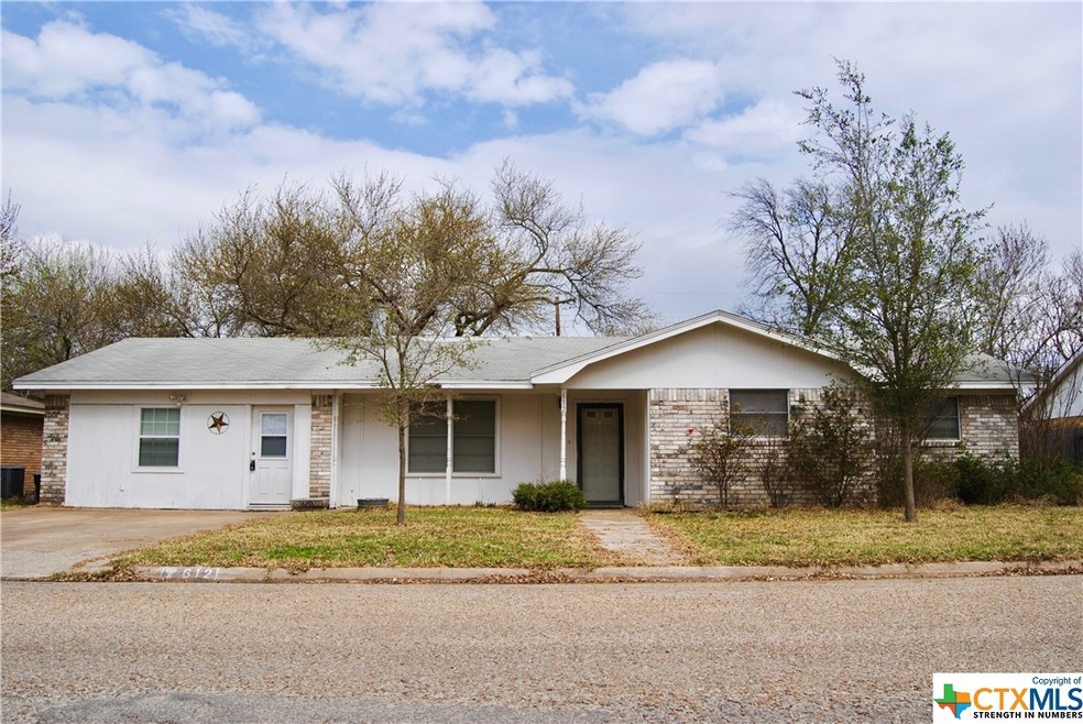 612 Steven St, Troy, TX 76579 - photo 1