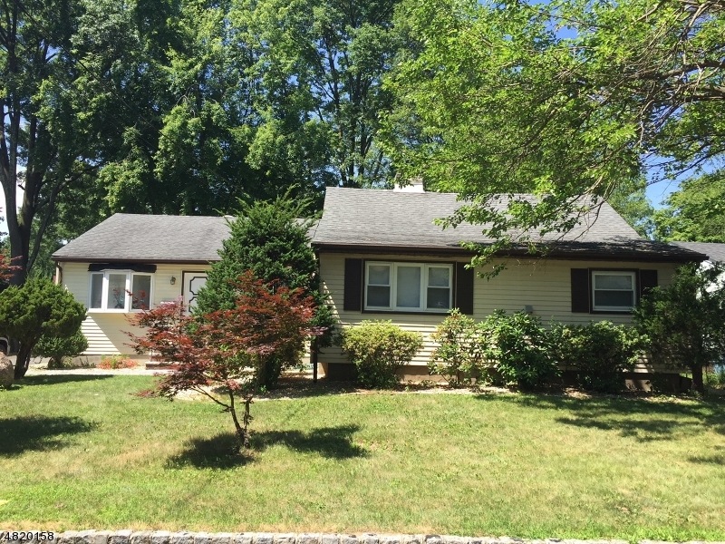 61 Atlantic Dr, Parsippany, NJ 07054 - photo 1