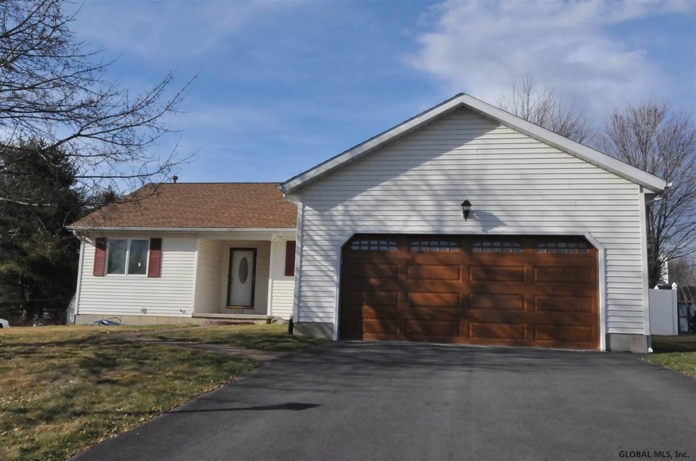 216 Revere Dr, Ballston Spa, NY 12020 - photo 1