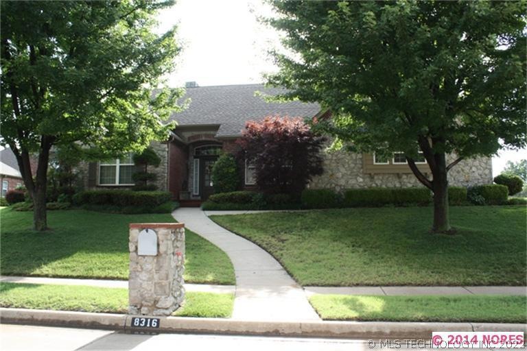 Full brick and stone exterior, Sprinkler System