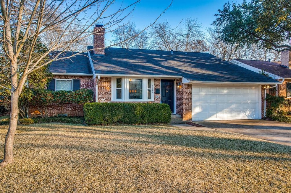 7130 Dalewood Ln, Dallas, TX 75214 - photo 1