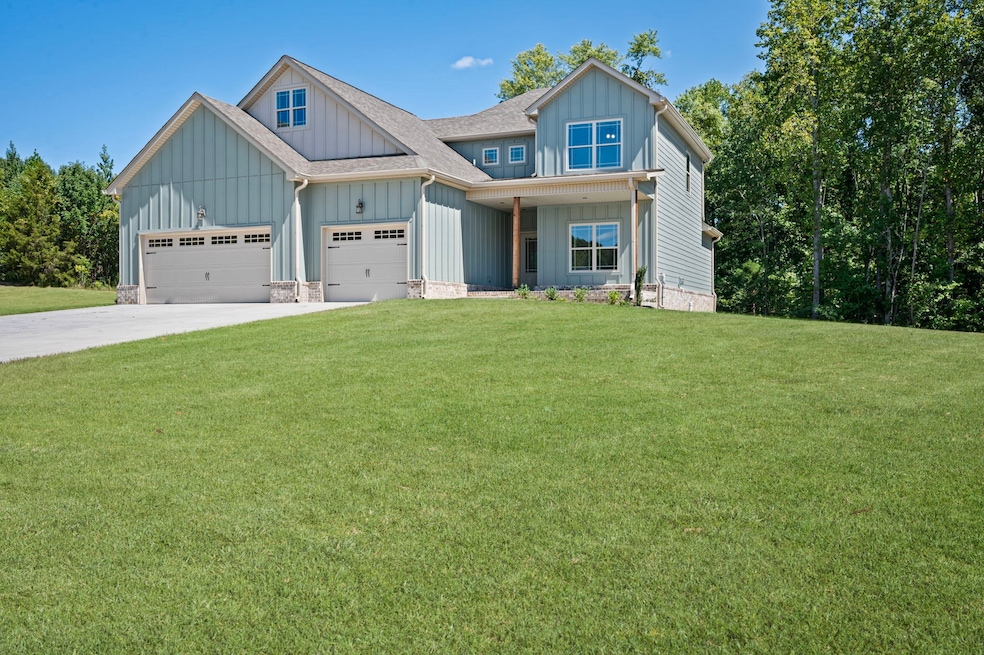 1749 Powell Rd, Clarksville, TN 37043 - photo 1