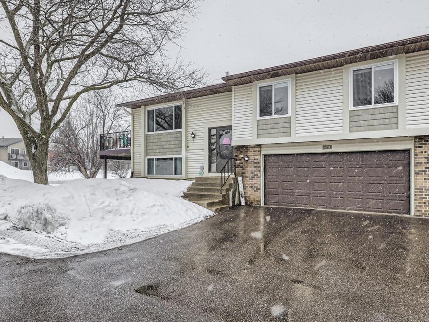 9373 Juneau Ln N, Maple Grove, MN 55369 - photo 1