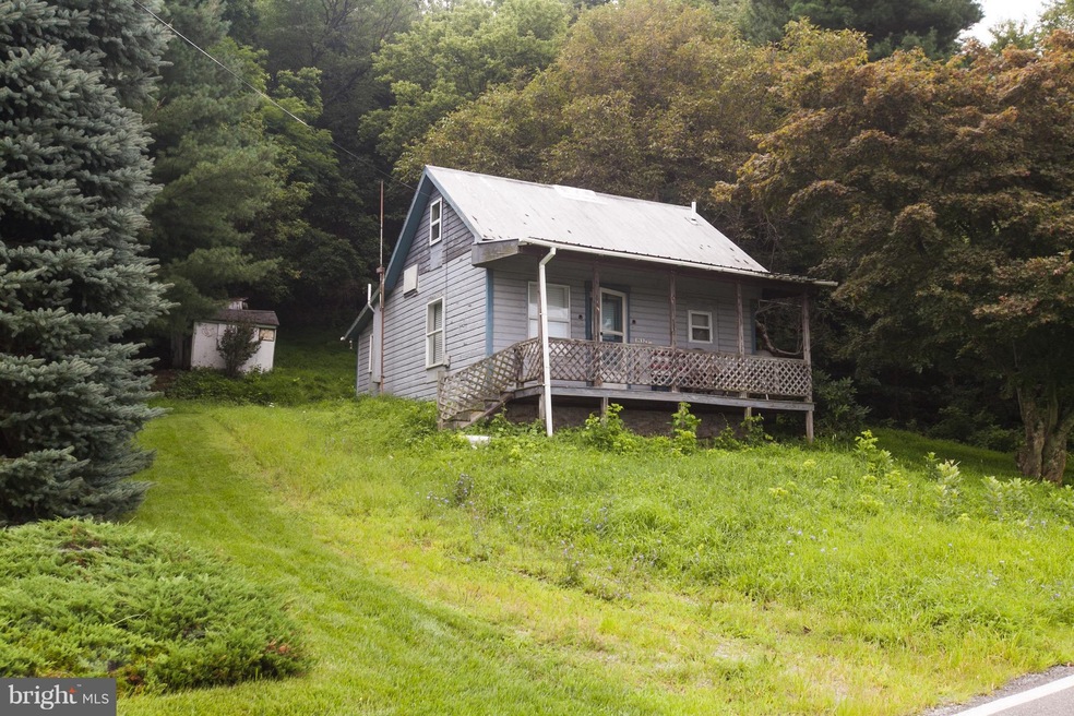 14325 Edgemont Rd, Smithsburg, MD 21783 - photo 1