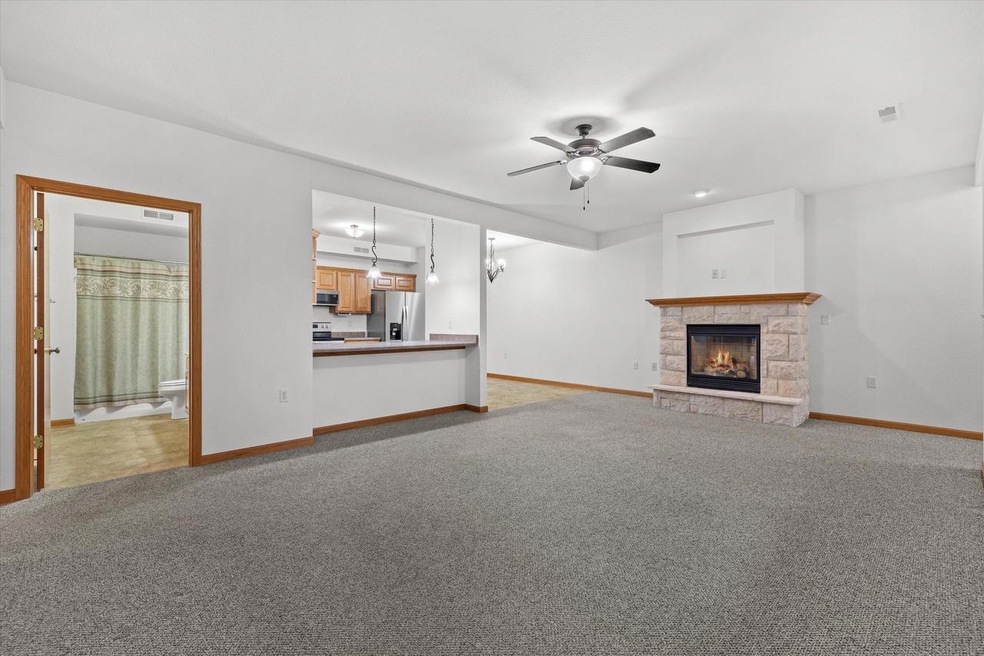 W397N5970 Autumn Woods Condominium