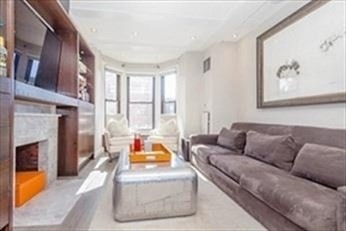 10 Charlesgate E unit 503, Boston, MA 02215 - photo 1