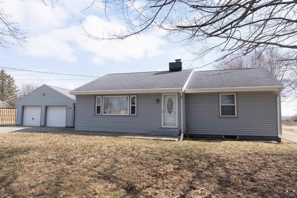 1977 S Jackson St, Frankfort, IN 46041 - photo 1