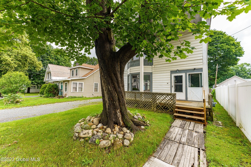 14 Cooper Ave, Troy, NY 12180 - photo 1