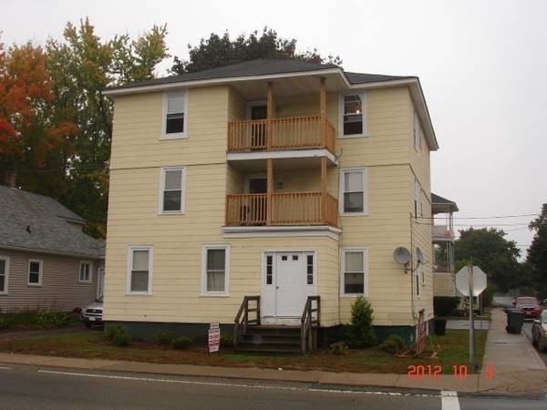 161 N Main St unit 3, Uxbridge, MA 01569 - photo 1