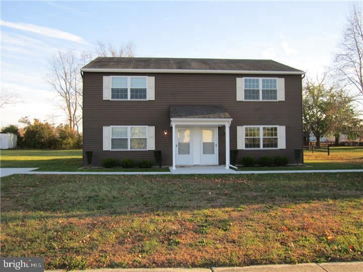 15 Greenfield Dr unit B, Berlin, NJ 08009 - photo 1