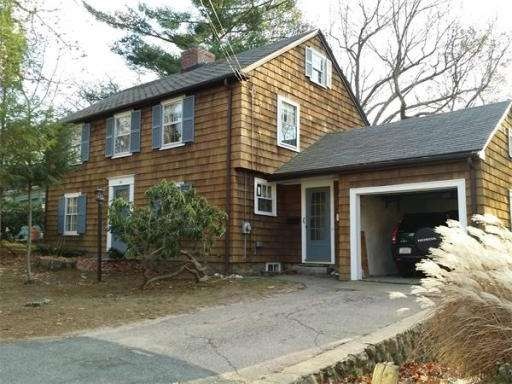 40 Lewis Rd, Swampscott, MA 01907 - photo 1