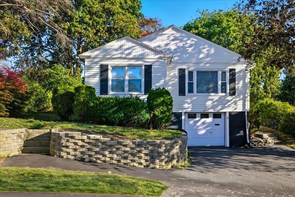 01-15 St Croix St, Lewiston, ME,-5