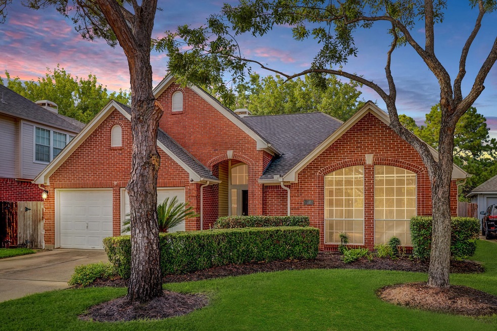 17710 Rustic Glen Ct, Houston, TX 77095 - photo 1