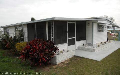 9 Paradise Hill Dr, Lake Placid, FL 33852 - photo 1