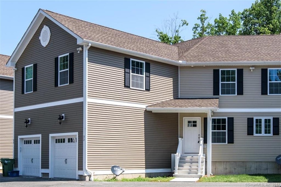 Welcome to Unit 32 at Winterberry Woods.