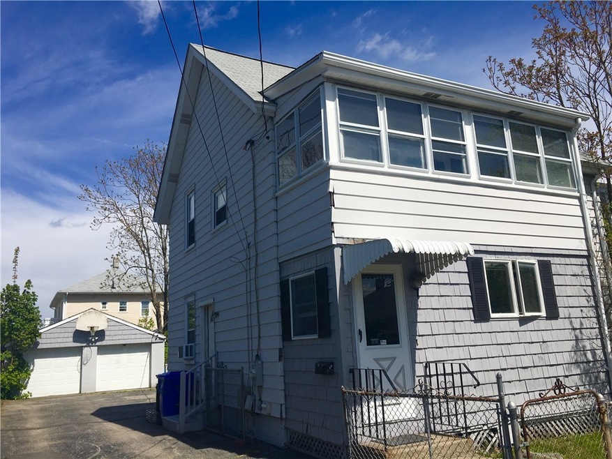 140 Baxter St, Pawtucket, RI 02861 - photo 1