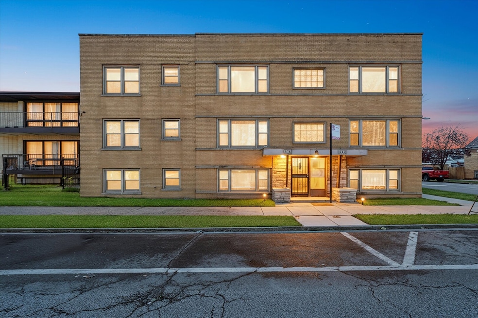 unlisted-address, Chicago, IL 60629 - photo 1