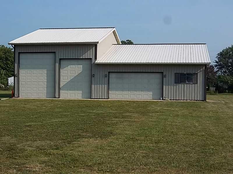 1090 N 700 W, Fountaintown, IN 46130 - photo 1