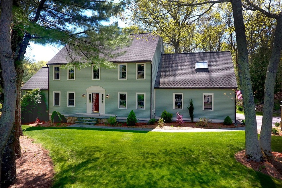 10 Bretts Farm Rd, Norfolk, MA 02056 - photo 1