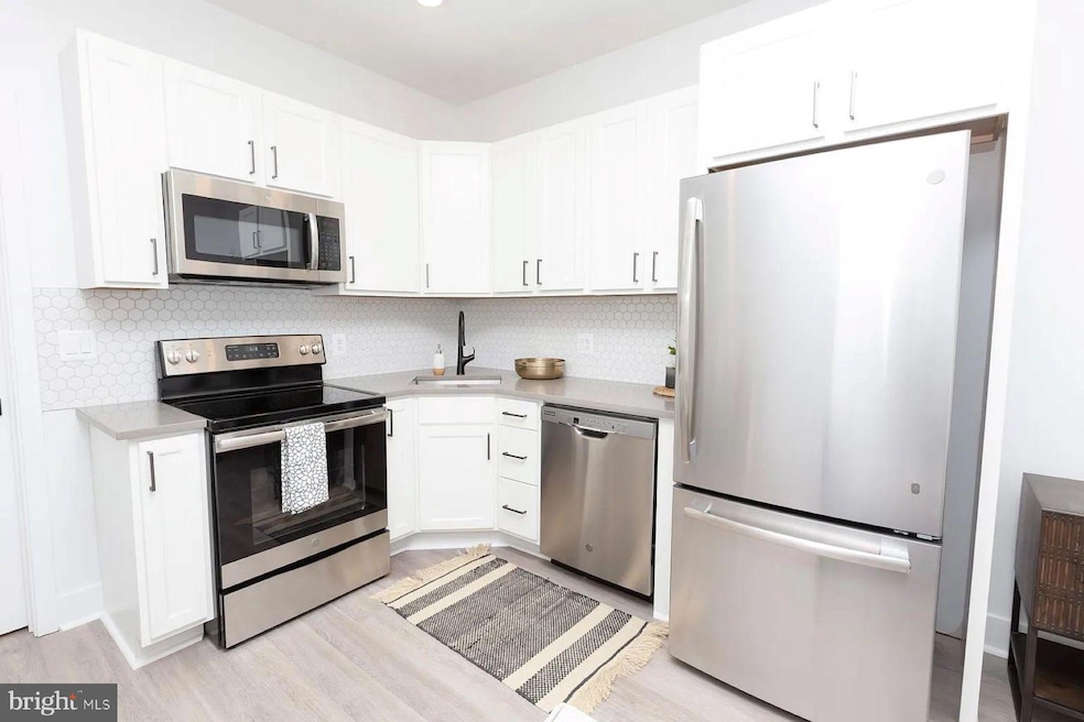 1742 Fleet St unit 304, Baltimore, MD 21231 - photo 1