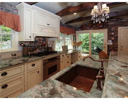 95 Rockridge Ln, Stamford, CT 06903 - photo 1