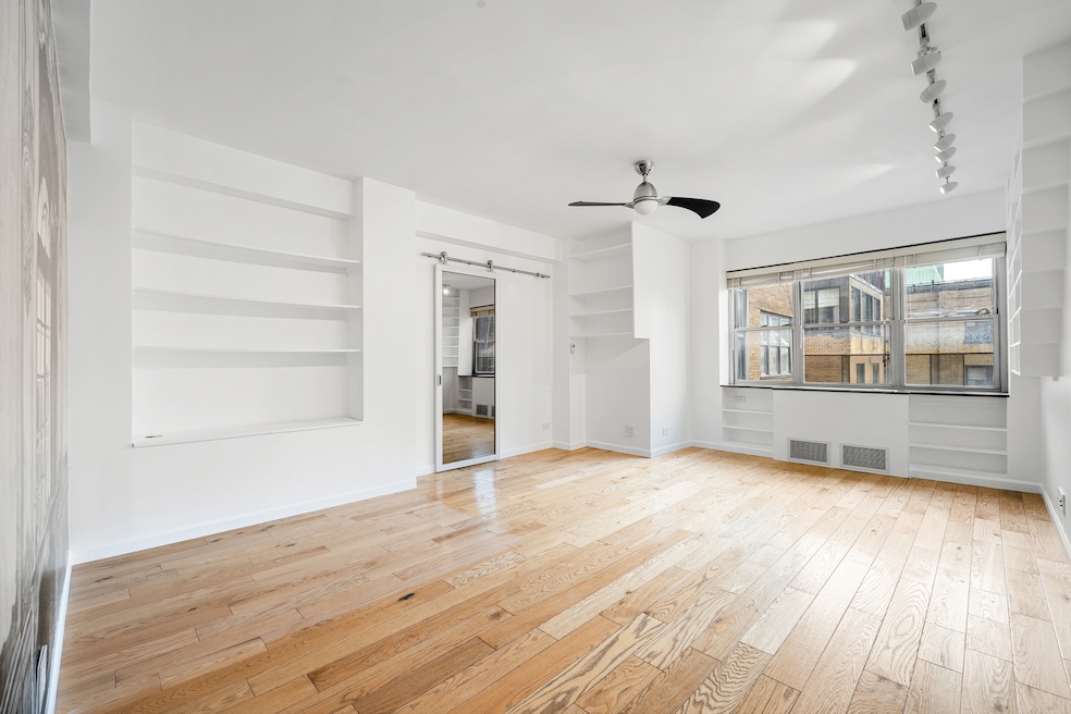 80 Park Ave unit 18A, New York, NY 10016 - photo 1