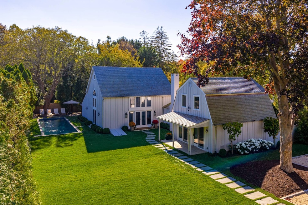 51 Buell Ln, East Hampton, NY 11937 - photo 1