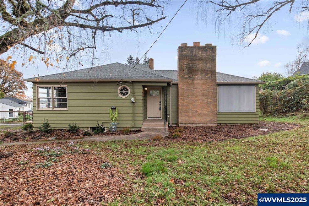 900 Cascade Dr NW, Salem, OR 97304 - photo 1