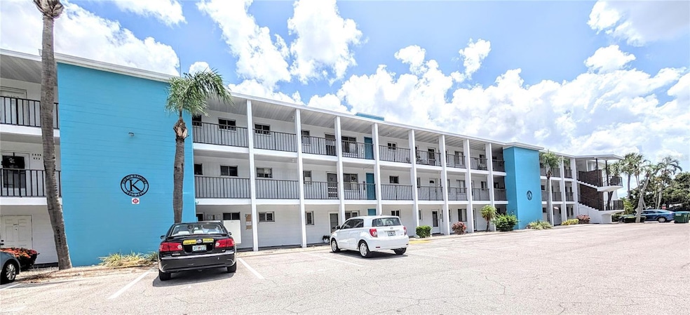 2453 Flamingo Blvd unit K33, Bradenton, FL 34207 - photo 1