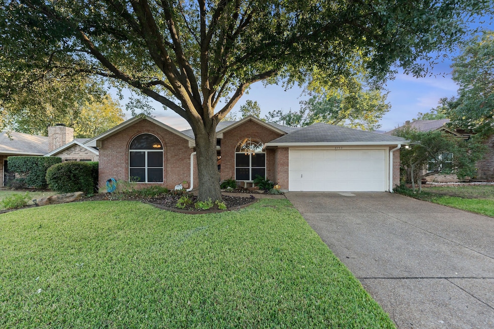 3753 Clear Brook Cir, Fort Worth, TX 76123 - photo 1
