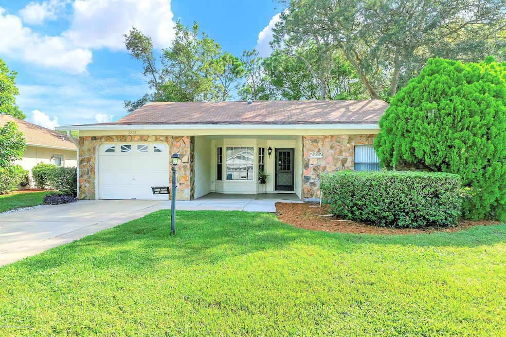 2212 Merion Ct, Spring Hill, FL 34606 - photo 1