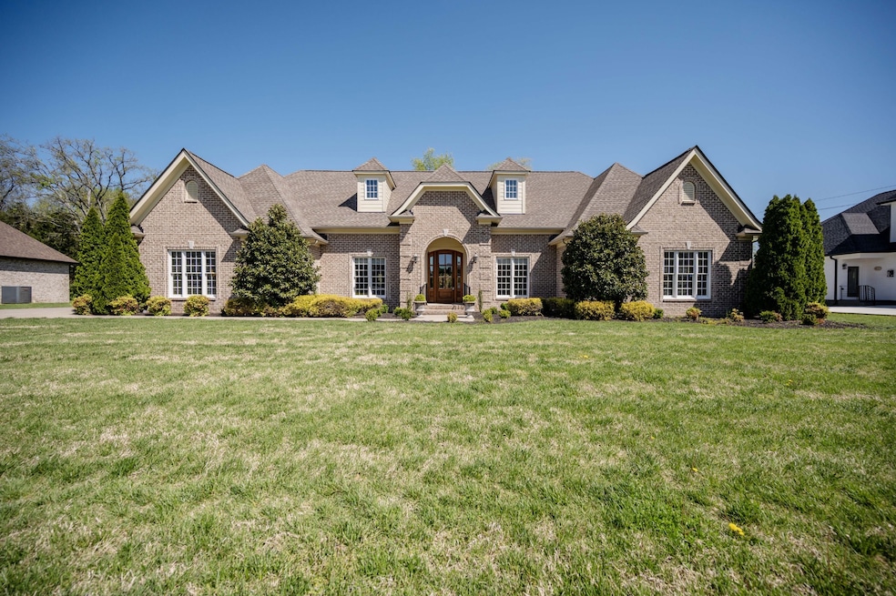 Sold $769,500 • Co-Listing Agent