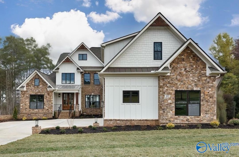 17 Ridge Bluff Cir SE, Huntsville, AL 35803 - photo 1