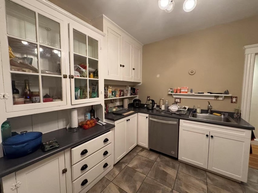 1992 Commonwealth Ave unit 6, Brighton, MA 02135 - photo 1